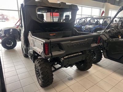 2025 Honda Pioneer 1000 Forest - Photo 3