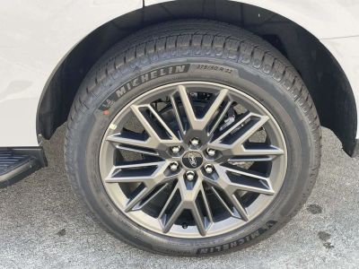 2026 Ford Expedition - Photo 9