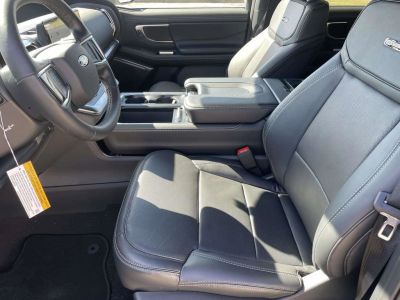 2026 Ford Expedition - Photo 13