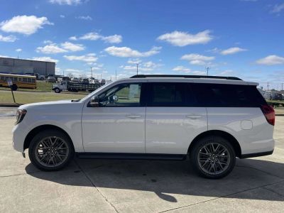 2026 Ford Expedition - Photo 6