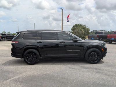 2021 Jeep Grand Cherokee L — engine compartment view