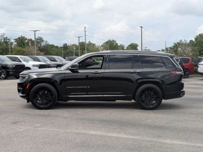 2021 Jeep Grand Cherokee L — side profile view