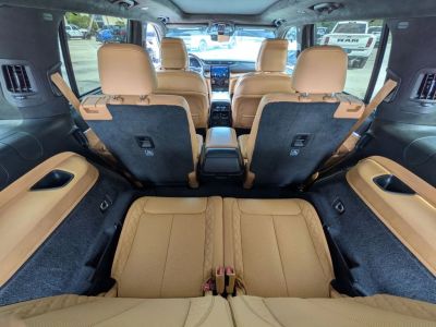 2021 Jeep Grand Cherokee L — photo 32 view