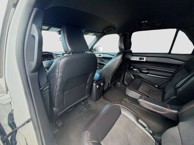 2023 Ford Explorer - Photo 25