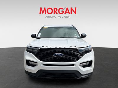 2023 Ford Explorer - Photo 2