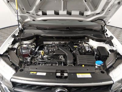 2024 Volkswagen Taos - Photo 9