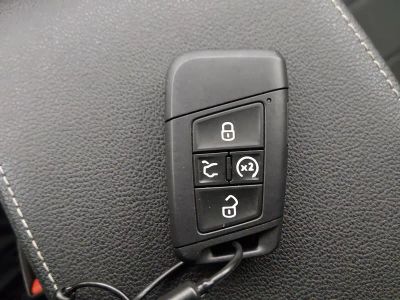 2024 Volkswagen Taos - Photo 15