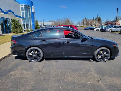 2026 Honda Accord Hybrid Sport-L Sedan - Photo 3
