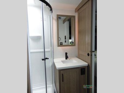 2026 Forest River RV Rockwood Signature - Photo 32