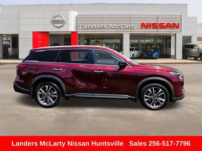 2023 INFINITI QX60 - Photo 2