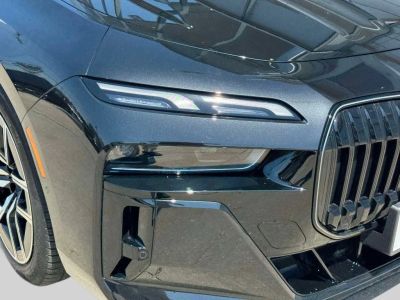 2025 BMW i7 - Photo 7
