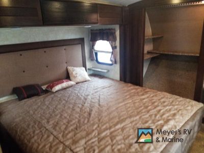 2015 Keystone RV Mountaineer - Photo 19