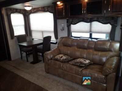 2015 Keystone RV Mountaineer - Photo 6