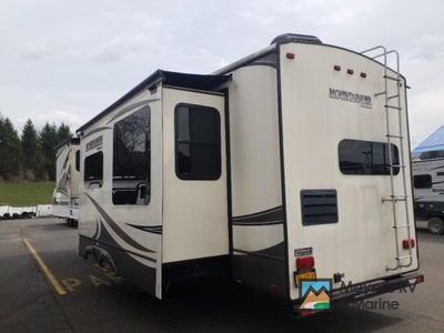2015 Keystone RV Mountaineer - Photo 5