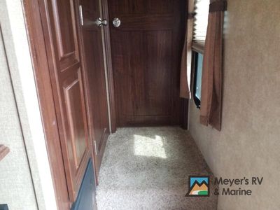 2015 Keystone RV Mountaineer - Photo 13