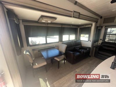 2021 Montana 3121RL - Photo 10