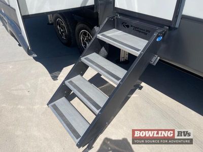 2021 Montana 3121RL - Photo 7