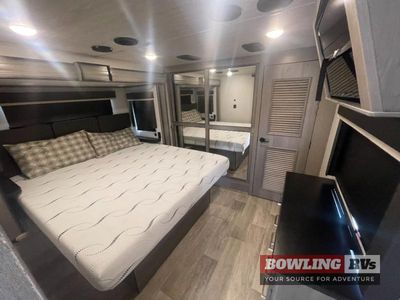 2021 Montana 3121RL - Photo 22