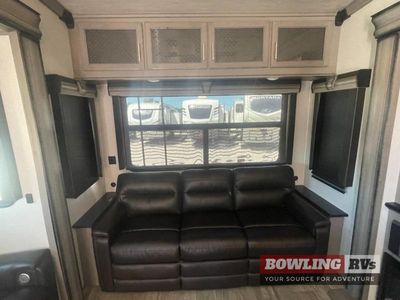2021 Montana 3121RL - Photo 13