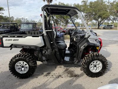 2025 Can-Am Defender X mr HD10 Hyper Silver & Legion Red - Photo 7
