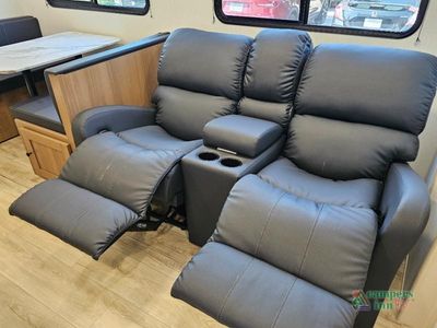 2026 Coachmen RV Apex X Series - Photo 32