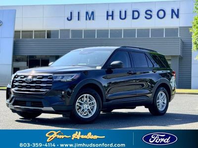2026 Ford Explorer Active in Black Metallic — front three-quarter view