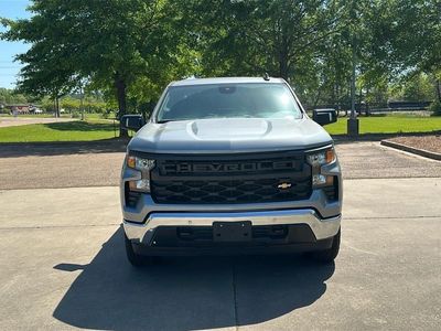 2024 Chevrolet Silverado 1500 - Photo 2