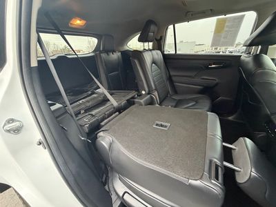 2023 Toyota Highlander Hybrid — photo 27 view