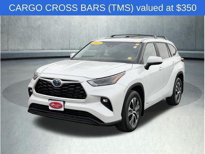 2023 Toyota Highlander Hybrid — photo 7 view