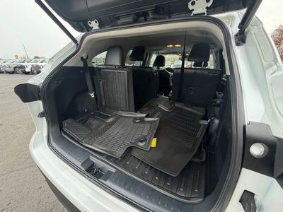 2023 Toyota Highlander Hybrid — photo 29 view