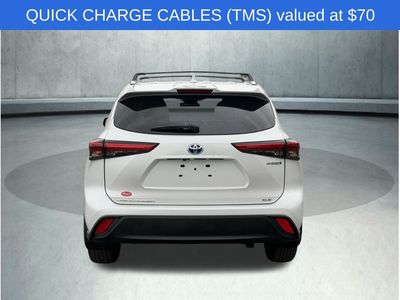 2023 Toyota Highlander Hybrid — photo 11 view