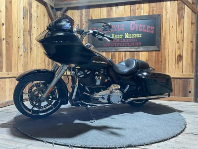 2018 Harley-Davidson Road Glide - Photo 3