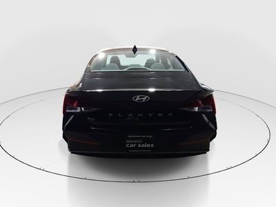 2024 Hyundai Elantra - Photo 6