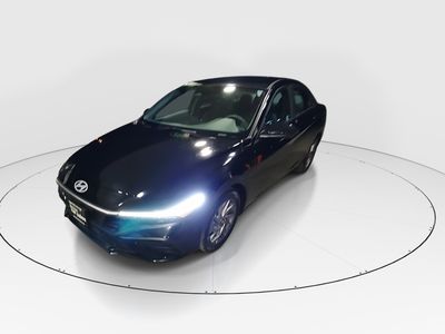 2024 Hyundai Elantra - Photo 3