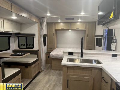 2026 Ember RV E-Series - Photo 10