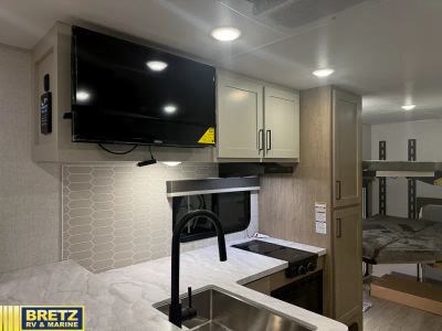 2026 Ember RV E-Series - Photo 6