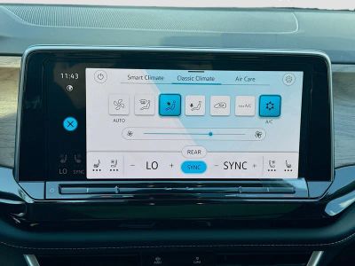 2026 Volkswagen Atlas — photo 14 view