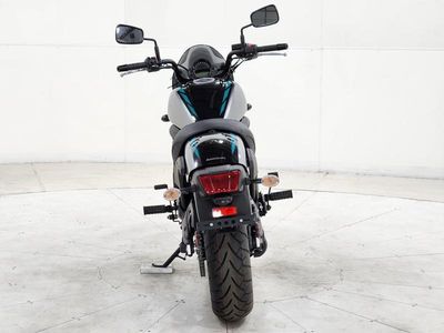 2025 Kawasaki Vulcan S Cafe ABS — engine compartment view