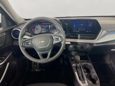 2025 Chevrolet Trax — photo 16 view