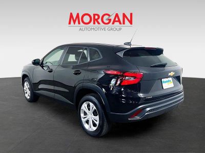 2025 Chevrolet Trax — detail view