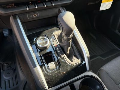 2026 Chevrolet Colorado - Photo 25