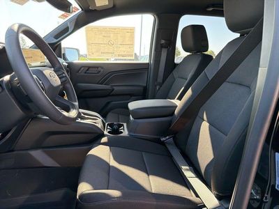 2026 Chevrolet Colorado - Photo 16