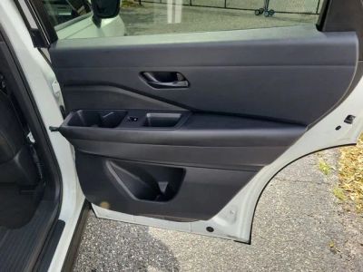 2024 Nissan Pathfinder — photo 33 view