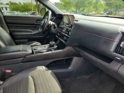 2024 Nissan Pathfinder — photo 34 view