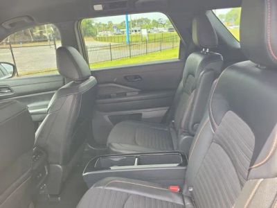 2024 Nissan Pathfinder — photo 28 view