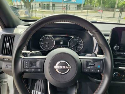 2024 Nissan Pathfinder — photo 17 view