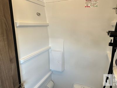 2026 Tiffin Motorhomes Van GH1 - Photo 6