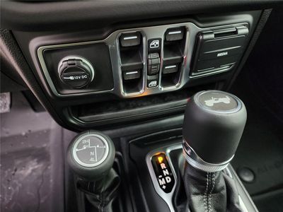 2026 2026 Jeep Wrangler - Photo 17