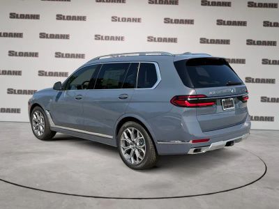 2027 BMW X7 — rear three-quarter view