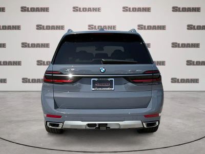 2027 BMW X7 — interior view